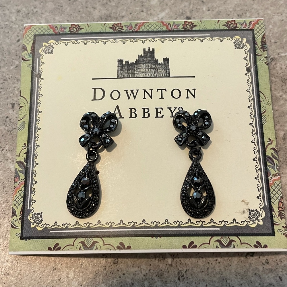 Downton abbey earrings